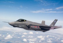 F35